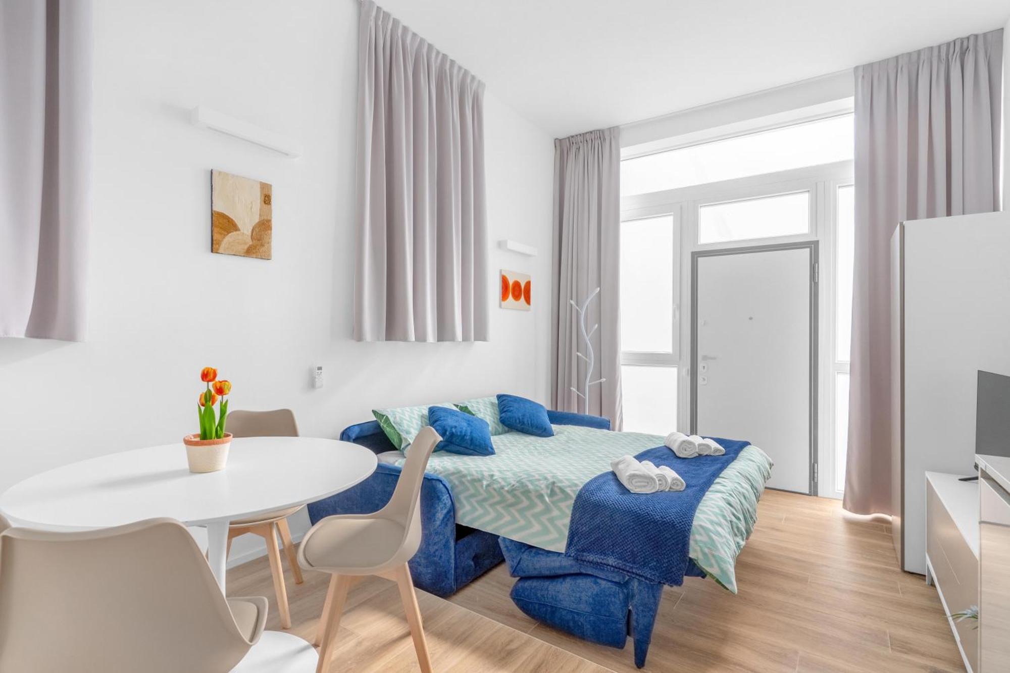 Duomo-navigli-porta Romana Gramuglihouse With Free Parking Apartment Milan